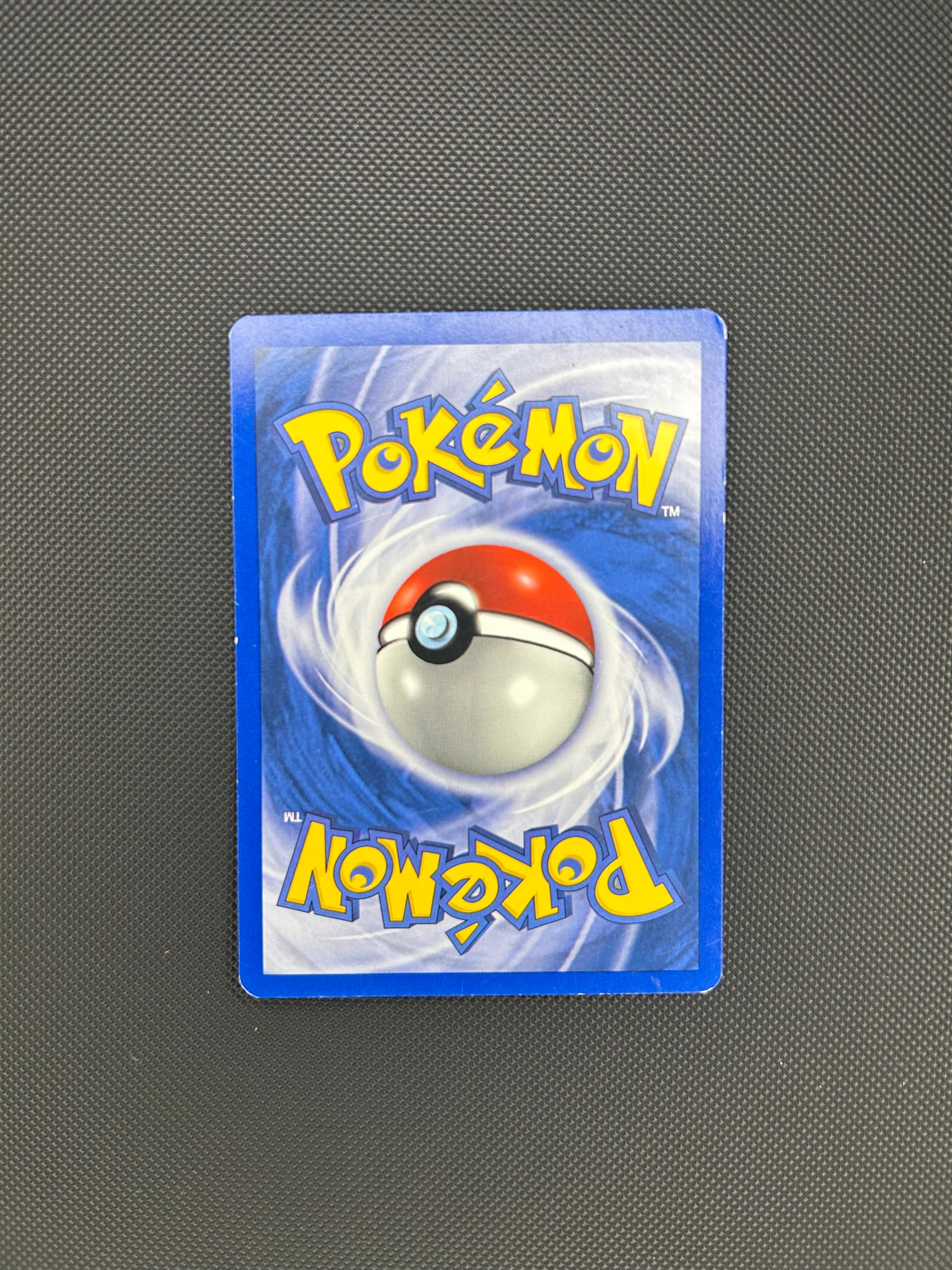 Pikachu (87/130)