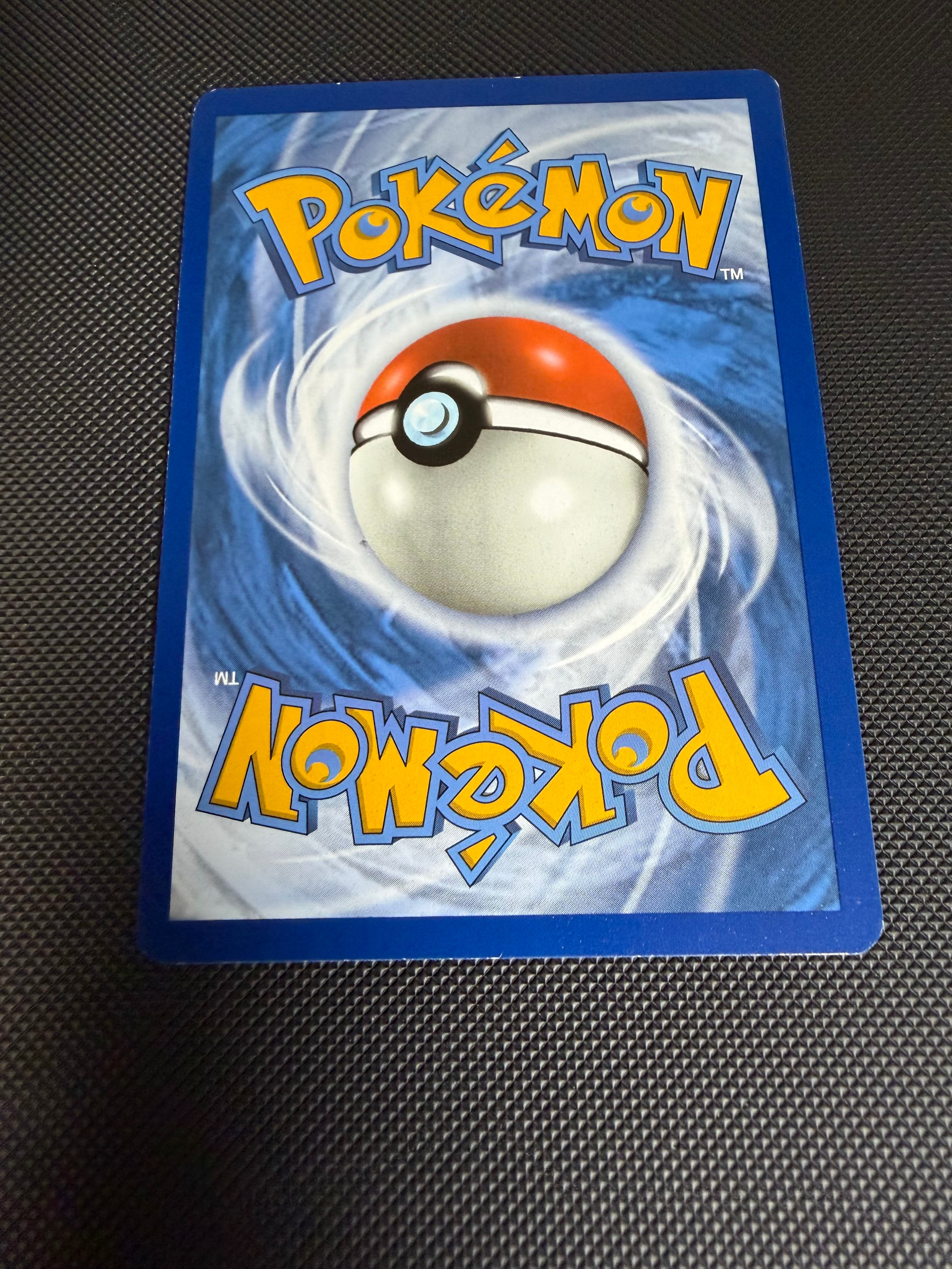 Charizard ex (223/197)
